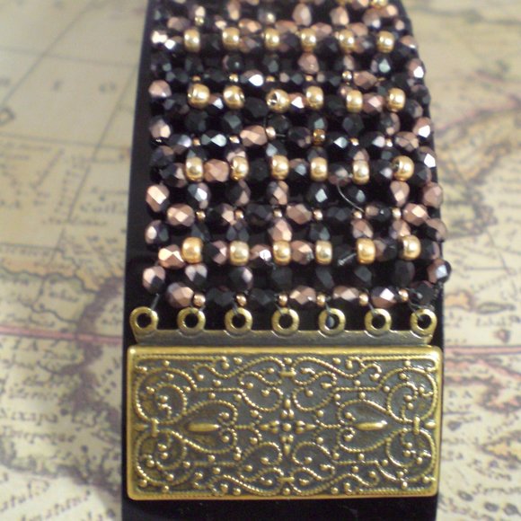 Stubble Cuff Brancelet - Picture 2 of 6